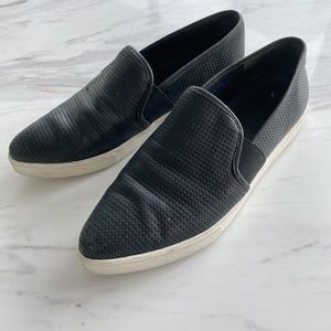 Vince Pierce Pointed Toe Leather Slip-On Sneaker